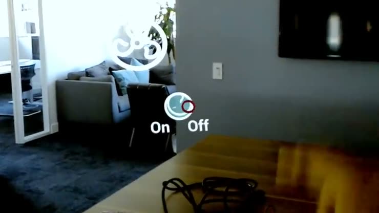HoloLens holographic controls